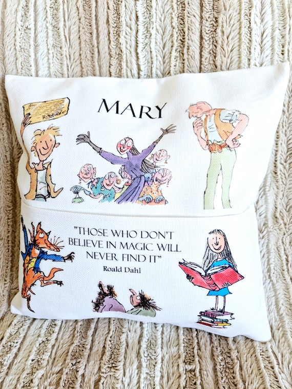 Personalized Roald Dahl Reading Cushion: Linen Blend Book Pocket Pillow