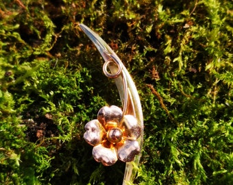 Victorian Flower & Crescent Pendant in 9ct Rose Gold