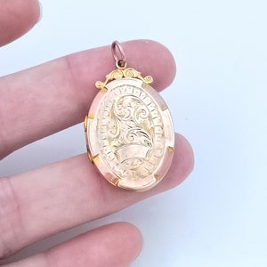 Edwardian 9ct Rose Gold Engraved Oval Locket image 8