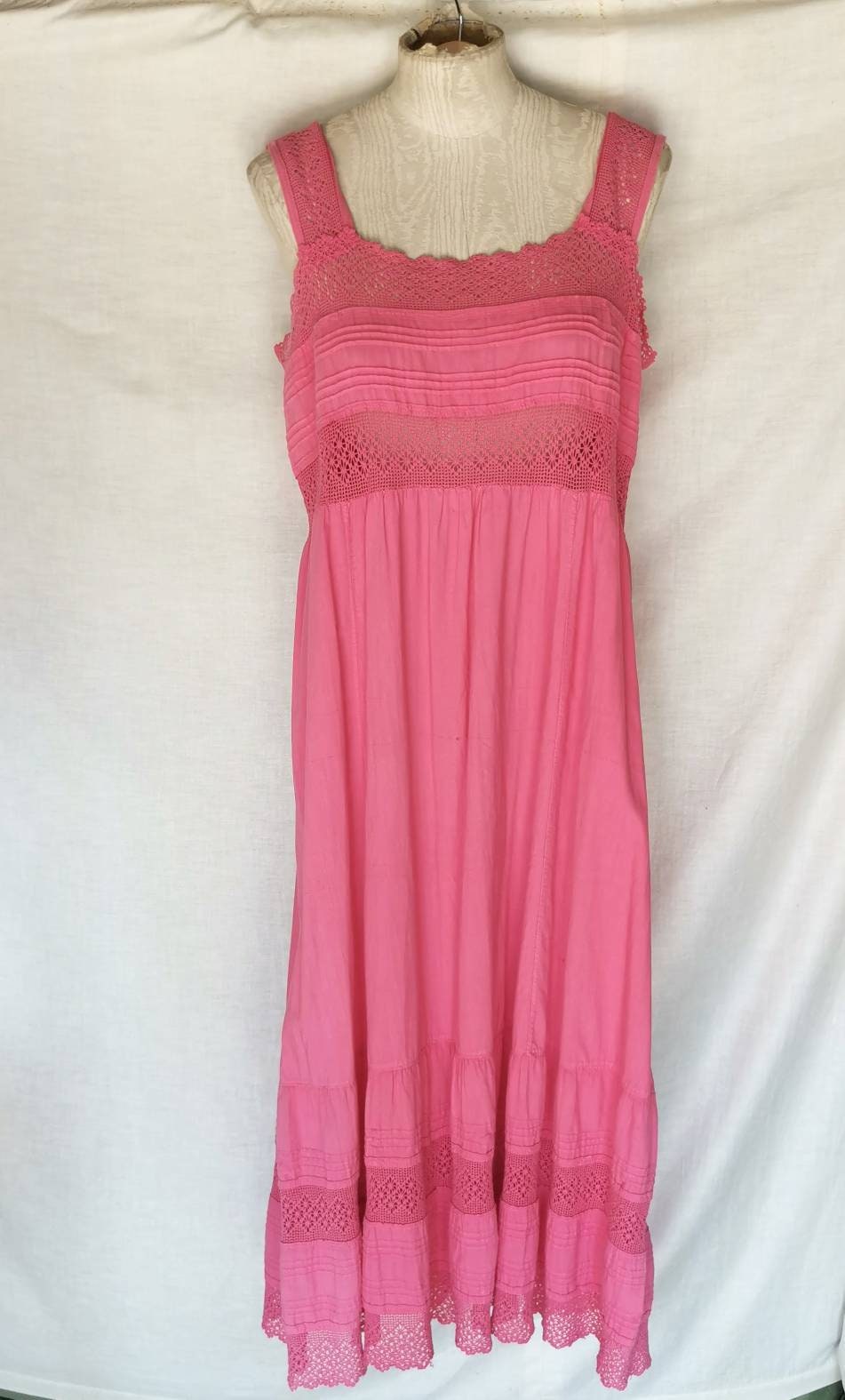 Image of Antique Hand Made Cotton Shift Dress With Lace Details Dyed Pink