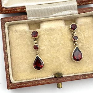 9ct Gold & Garnet Drop Earrings