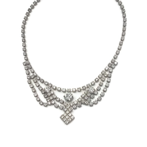 Glitzy La-Rel Vintage Silver Tone and Rhinestones Bib Choker Necklace with Hook Clasp. La-Rel Hallmark.