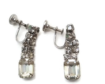 vintage Clear Rhinestone Crystal Dangle Boucles d’oreilles. Boucles d’oreilles Screw Back. Prom ou Boucles d’oreilles de mariage. Glamour Mariée "Quelque chose de vieux."