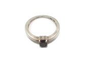 Vintage Sterling Silver and Deep Red Garnet Ring. Marked 925 CNA (Thailand).