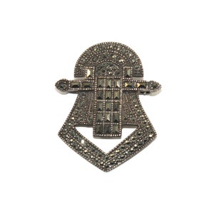 Art Deco Vintage Sterling Silver and Marcasite Brooch. Marked 925.