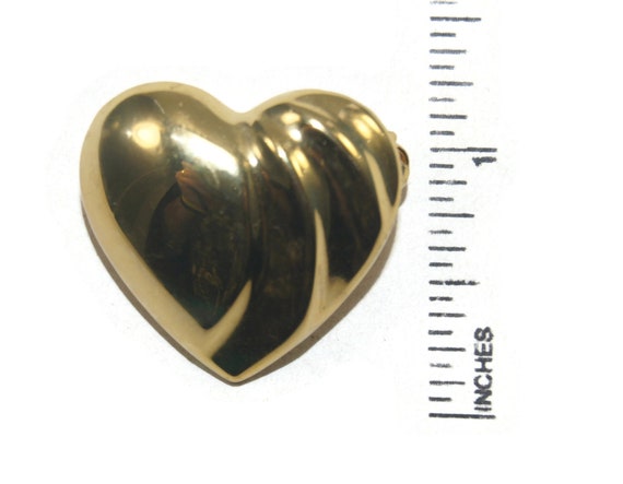 Vintage Gold Tone Heart Brooch. Simple Brooch. - image 2