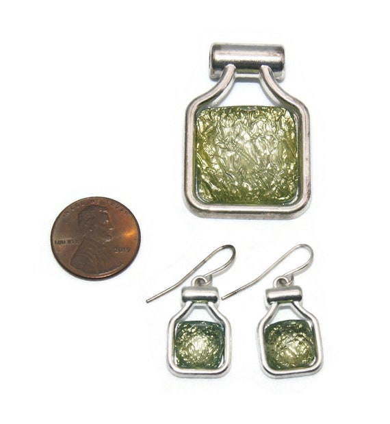 Vintage Silver Tone and Green Tone Resin Pendant … - image 2