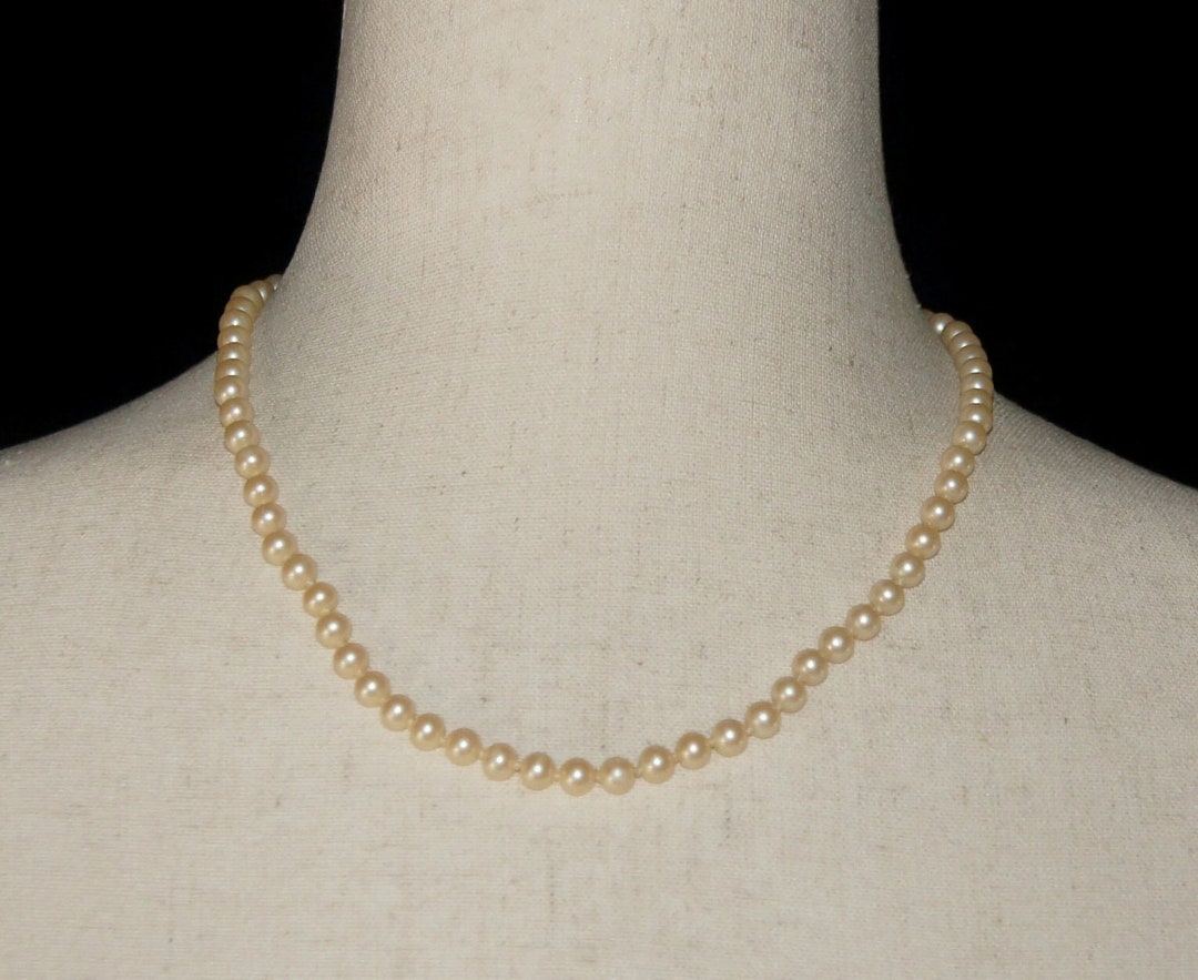 Vintage GSILVER 18 Inch Faux Pearl Necklace With Silver Tone