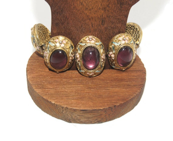 Chunky Vintage Gold Tone Oval , Purple Resin and … - image 1