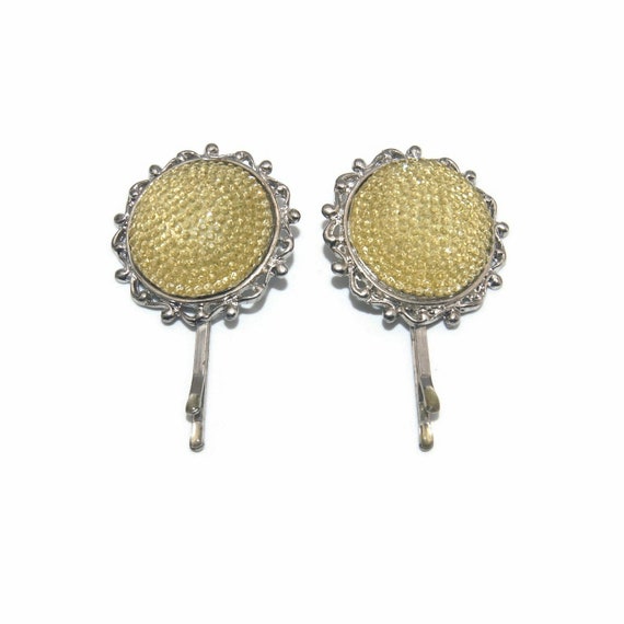 Vintage Silver Tone and Yellow Resin Domed Floral… - image 1