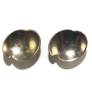 Vintage Gold Tone Cuff Links.