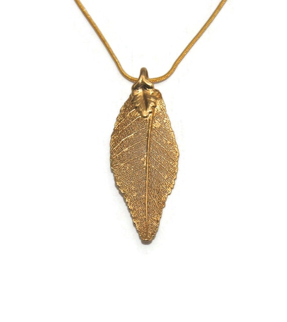 Vintage Gilded Real Leaf Pendant on 18 Inch Gold … - image 1