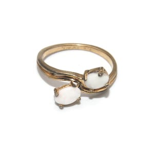 Vintage 18K Gold Filled and 2 Opals Size 6 1/2 Ring. 18K GF S/A Hallmark.
