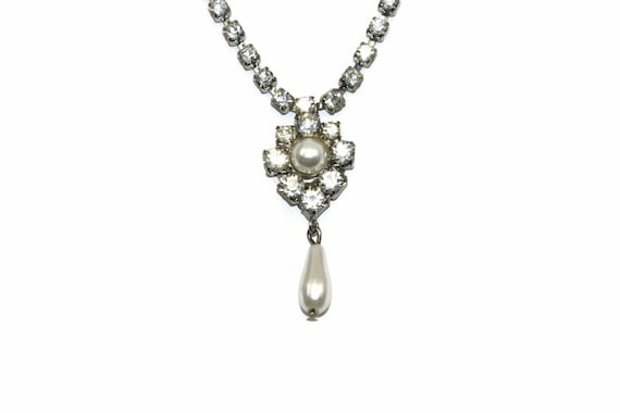 Vintage Silver Tone, Faux Pearls and Rhinestones … - image 1