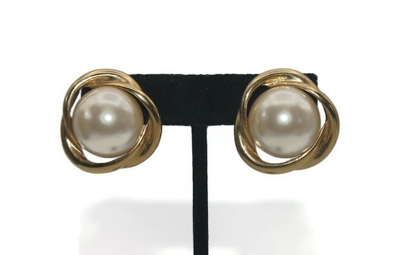 Vintage Gold Tone and Faux Pearls Domed Clip on E… - image 1