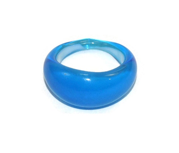 Vintage Blue Glass Size 7 Ring. - image 1