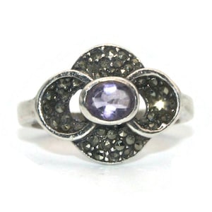 Vintage Sterling Silver, Marcasite and Amethyst Art Deco Size 9 Ring. Marked 925.