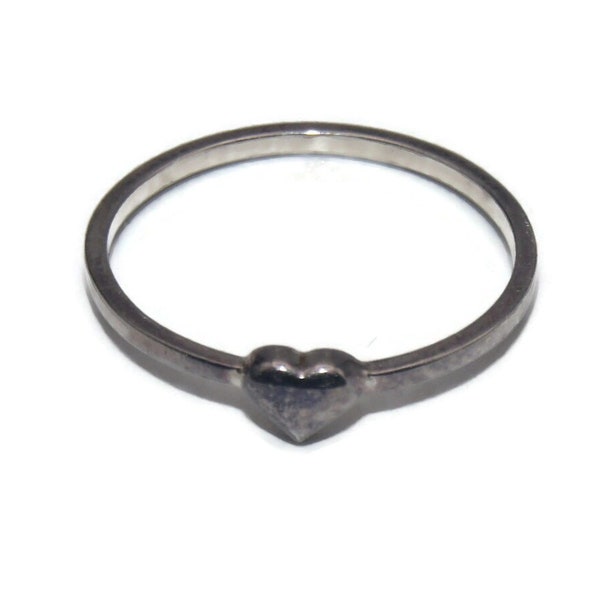 Vintage Avon Silver Tone Tiny Heart Size 10 1/2 Statement Ring. Avon Hallmark.