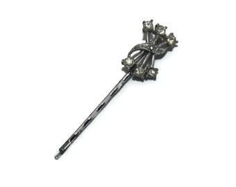 Fancy Vintage Silver Tone and Clear Rhinestones Hair Pin.