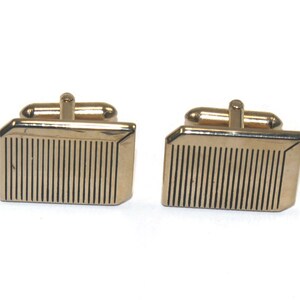 Vintage Swank Gold Tone Rectangular Cuff Links. Swank Hallmark.