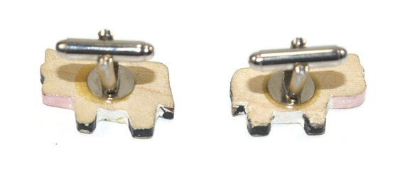 Cute Vintage Black and White Plastic Cuff Links. - image 3