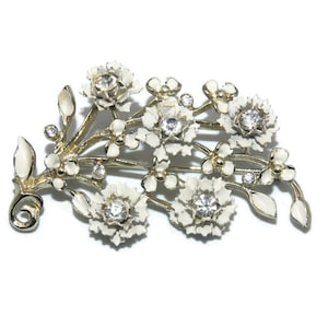 Vintage Gold Tone, White Enamel and Clear Rhinestones Floral Brooch.