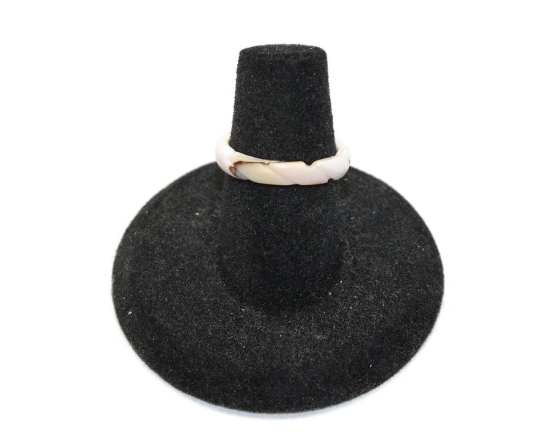 Delicate Vintage Hand Carved Ladies White Coral Size 6 Band Ring.