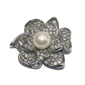 Vintage SilberTon, Faux Perle und klare Strass Blume Brosche.