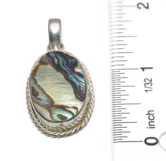 Vintage Sterling Silver and Abalone Oval Pendant. - image 4