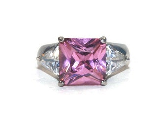 Vintage Sterling Silver and Princess Cut Pink CZ with Clear CZ Baguettes size 6 Statement Ring. Marked 925.