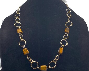 Beautiful Vintage Gold Tone and Polished Tiger Eye Beaded Link Necklace, 28" to 30" Necklace with Lobster Claw Clasp.