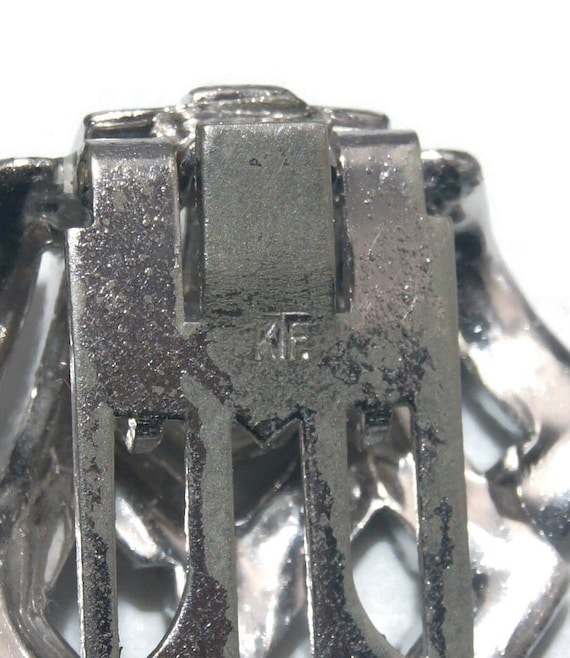 1920 年代のヴィンテージ KTF Trifari シルバー トーンとライン