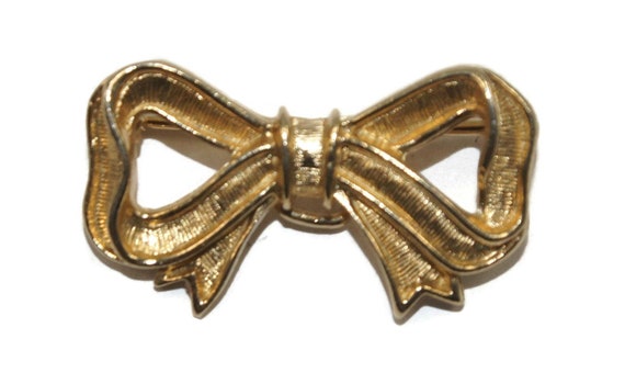 Small Vintage Avon Gold Tone Bow Brooch. Avon Hal… - image 4