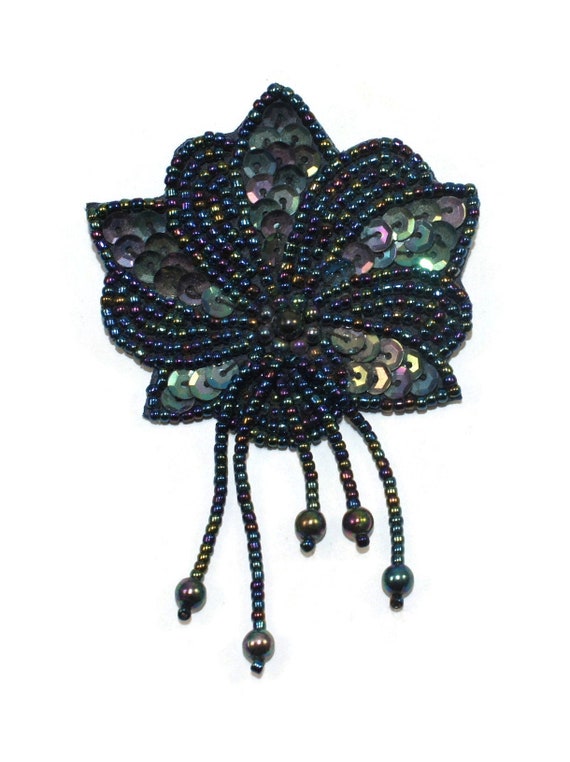 Vintage Handmade Bead and Sequin Floral Brooch on… - image 5