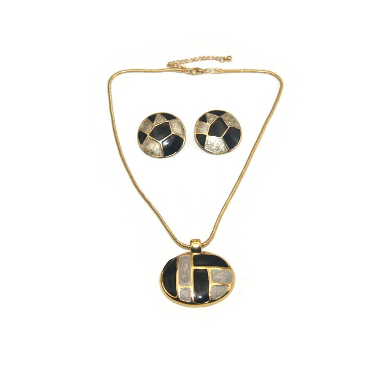 Vintage Gold Tone, Gray and Black Enameled Pendant Necklace and Matching Stud Earrings Jewelry Set. image 1