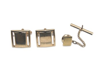 Vintage Swank Gold Tone Cuff Links and Matching Tie Tack with Chain. Swank Hallmarks.