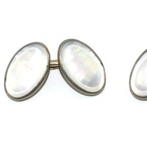 Vintage Silver Tone and Mother of Pearl Oval Cuff Links. image 3