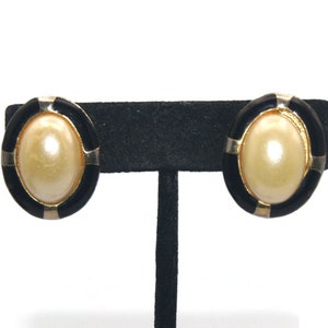 Vintage Gold Tone, Faux Pearls and Black Enamel Oval Clip on Earrings.