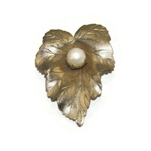 Vintage Gold Tone and Faux Pearl Veined Leaf Brooch.