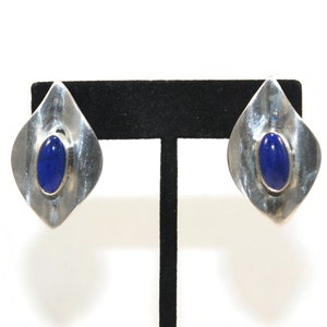 Vintage Carol Felley Sterling Silver and Lapis Lazuli Stud Earrings with Post Backs for Pierced Ears. Hallmarked Stylized F Sterling 95.