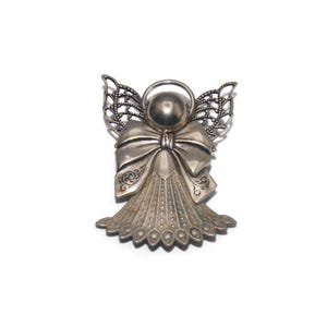 Vintage Silver Tone Guardian Angel Brooch.