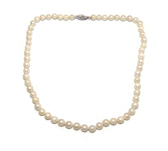 Vintage 6 mm 16 Inch Pearl Necklace with 14K Whit… - image 2