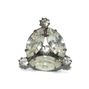 Vintage Silver Tone and Clear Rhinestones Size 7 Adjustable Statement Ring.