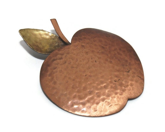 Vintage Hammered Copper Apple Brooch. - image 2
