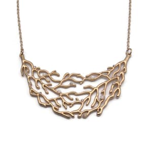 Gold Tone Faux Branch Coral Reef Bib Necklace, Vintage Matte Gold Tone Bib Necklace, 22 Inch Bib Necklace, Brutalist Style. Gift for Her.