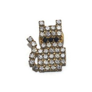 Vintage Gold Tone, Clear and Black Rhinestone Cat Lapel Pin.