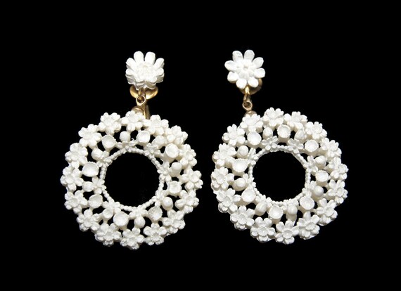 Boucles D'oreilles Vintage Clip - Celluloïd Blanc Cassé, Style Années 50/60 - Occasion état Impeccable (713)
