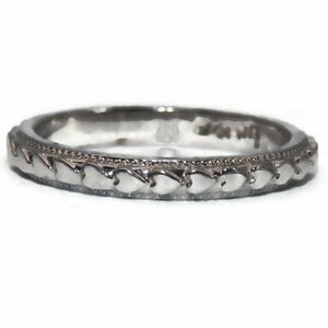 Vintage Avon Silver Tone Heart Design Size 5 Band. Avon Hallmark.