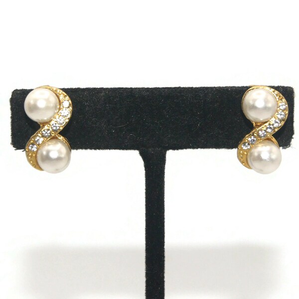 Fancy Vintage Gold Tone, Faux Pearls and Clear Rhinestones Clip on Earrings.