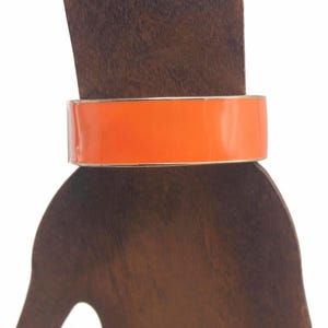 Vintage Gold Tone and Orange Enamel 7 1/4 Inch Spring Hinged Clamper Bangle Bracelet. Wide Bangle Bracelet, Gift for Her. Daily Wear.